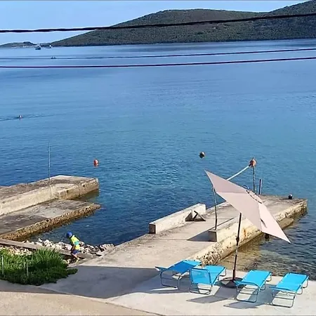 Apartman Pilot Διαμέρισμα Brgulje
